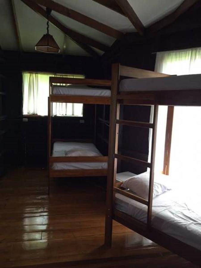 Manuel Antonio Hostel Resort ภายนอก รูปภาพ